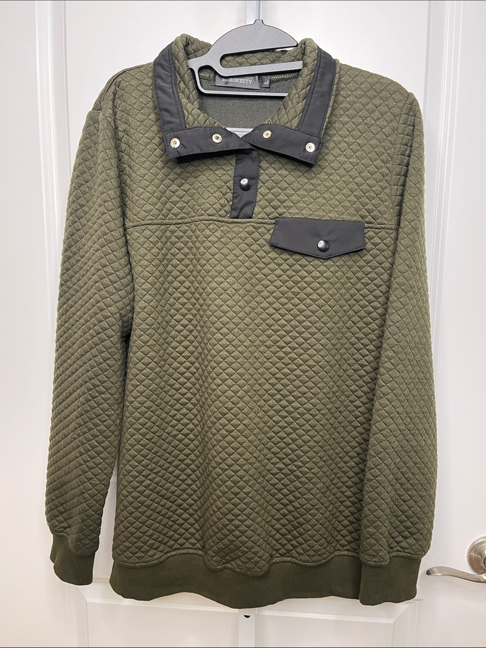 Quilted Olive Green Pullover with Snap Placket Men’s Large